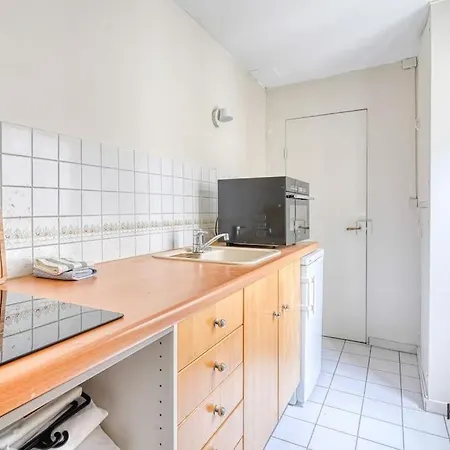 Proche Des Champs Elysees - Le Fonctionnel - 244b Apartment Paris