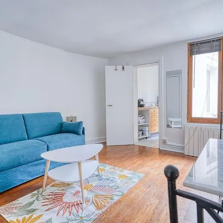 Apartment Proche Des Champs Elysees - Le Fonctionnel - 244b